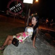 Melanie escort girl