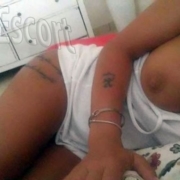 Laura italiana escort donna cerca uomo (1)
