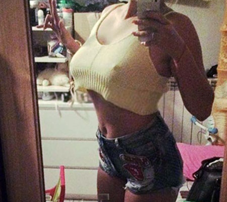 Asia Italiana escort girl