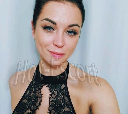 Ilona escort girl