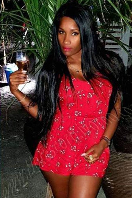 Claudia escort girl Livorno stazione